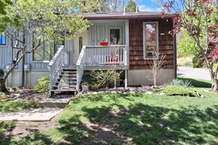 12 Meadowbrook Ln, Palmer, MA 01069 - Photo 3