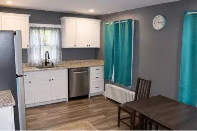 37 Hunt St, Brockton, MA 02302 - Photo 5
