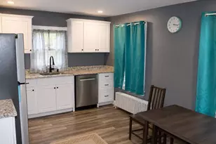 37 Hunt St, Brockton, MA 02302 - Photo 5