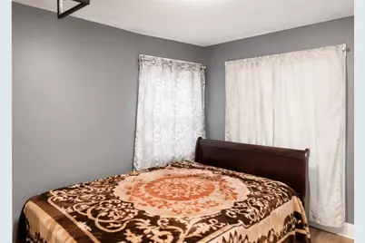 37 Hunt St, Brockton, MA 02302 - Photo 9