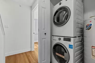 11 Wiget St #4, Boston, MA 02113 - Photo 9