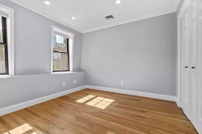 11 Wiget St #4, Boston, MA 02113 - Photo 7