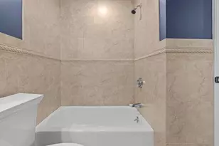 11 Wiget St, Boston, MA 02113 - Photo 17