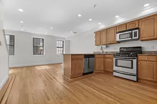 11 Wiget St, Boston, MA 02113 - Photo 13