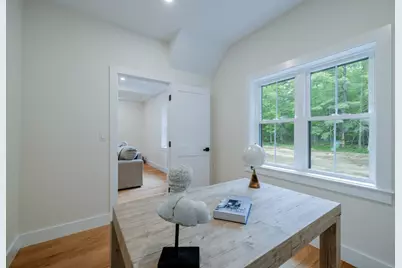 583 Fletcher St, Northbridge, MA 01588 - Photo 17