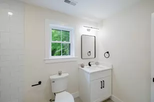 583 Fletcher St, Northbridge, MA 01588 - Photo 25