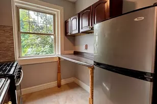 20 Chestnut St, Malden, MA 02148 - Photo 5