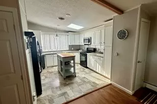87 Liesure Woods, Rockland, MA 02370 - Photo 1