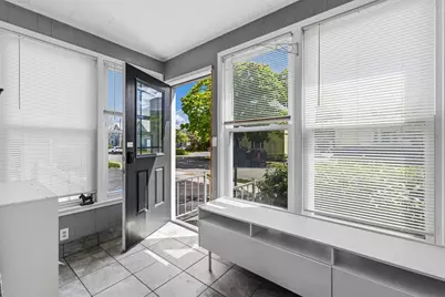 293 Hawthorn St, New Bedford, MA 02740 - Photo 35