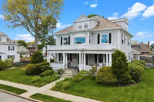 293 Hawthorn St, New Bedford, MA 02740 - Photo 1