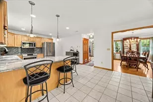 2 Furlong Cir, Lakeville, MA 02347 - Photo 17