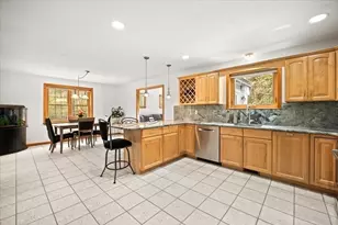 2 Furlong Cir, Lakeville, MA 02347 - Photo 21