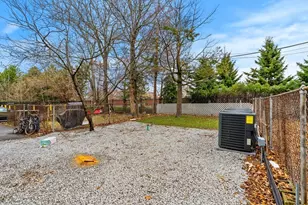 298 Maverick St, Boston, MA 02128 - Photo 31