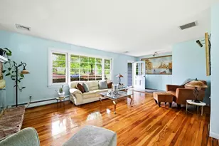 87 Squire Ln, Springfield, MA 01118 - Photo 9