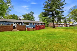87 Squire Ln, Springfield, MA 01118 - Photo 33