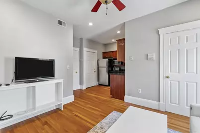 177 W 6th #4, Boston, MA 02127 - Photo 3