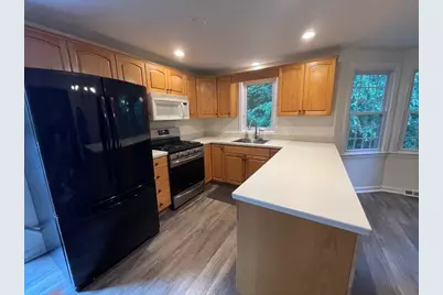 24 Camelot Court #24, Stoughton, MA 02072 - Photo 9