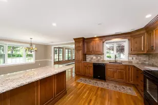 19 Essex Heights Dr, Weymouth, MA 02188 - Photo 21