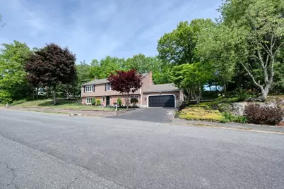 19 Essex Heights Drive, Weymouth, MA 02188 - Photo 3