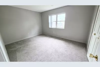 36 South Point Drive #36, Boston, MA 02125 - Photo 17