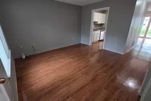 36 S Point Dr, Boston, MA 02125 - Photo 3
