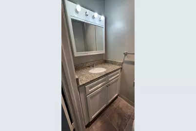 36 South Point Drive #36, Boston, MA 02125 - Photo 13