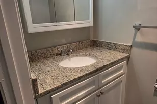 36 S Point Dr, Boston, MA 02125 - Photo 13