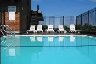 125 Pleasant St, Brookline, MA 02446 - Photo 5
