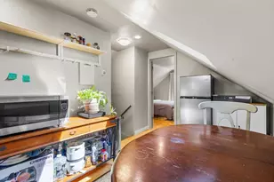 11 Hartlawn Rd, Boston, MA 02132 - Photo 15