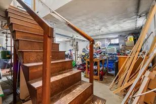 11 Hartlawn Rd, Boston, MA 02132 - Photo 23