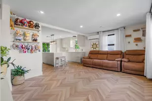 11 Hartlawn Rd, Boston, MA 02132 - Photo 7