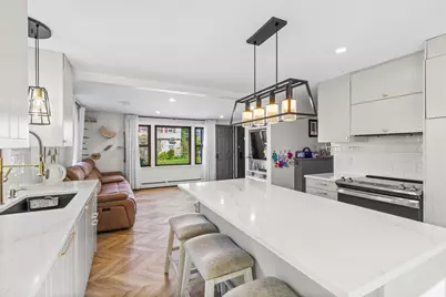11 Hartlawn Rd, Boston, MA 02132 - Photo 5
