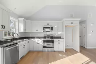 81 Maple Springs Rd, Wareham, MA 02571 - Photo 3