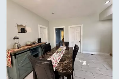 26 Acorn St, Brockton, MA 02302 - Photo 7