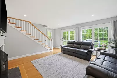 424 Dedham St, Wrentham, MA 02093 - Photo 17