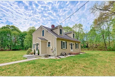 424 Dedham St, Wrentham, MA 02093 - Photo 3