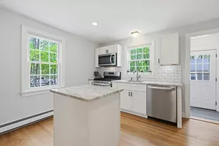 424 Dedham St, Wrentham, MA 02093 - Photo 9