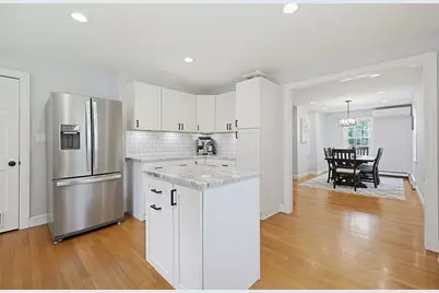 424 Dedham St, Wrentham, MA 02093 - Photo 13