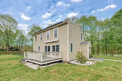 424 Dedham St, Wrentham, MA 02093 - Photo 5