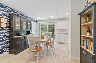 41 Fairway Dr, Tewksbury, MA 01876 - Photo 5