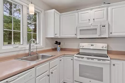 41 Fairway Dr #41, Tewksbury, MA 01876 - Photo 11