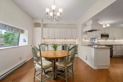 65 Grove St #444, Wellesley, MA 02482 - Photo 3