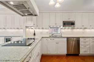 65 Grove St, Wellesley, MA 02482 - Photo 5
