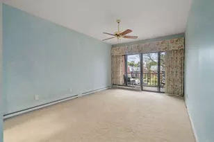 65 Grove St, Wellesley, MA 02482 - Photo 17