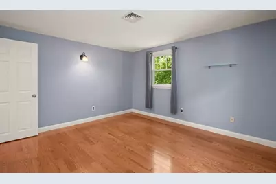 45 Hobson St, Saugus, MA 01906 - Photo 17