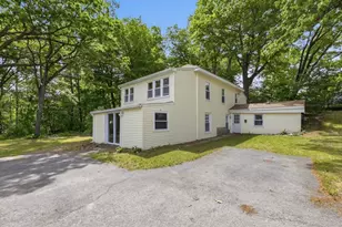 83 Shore Dr, Auburn, MA 01501 - Photo 3