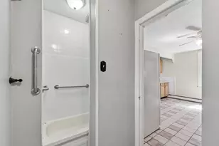 83 Shore Dr, Auburn, MA 01501 - Photo 15