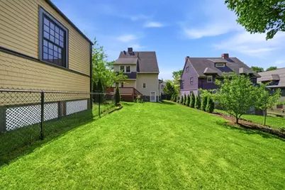 42 Roslin St, Boston, MA 02124 - Photo 5