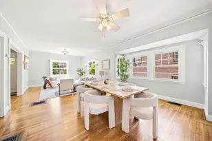 42 Roslin St, Boston, MA 02124 - Photo 17