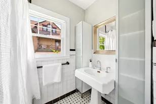 42 Roslin St, Boston, MA 02124 - Photo 39